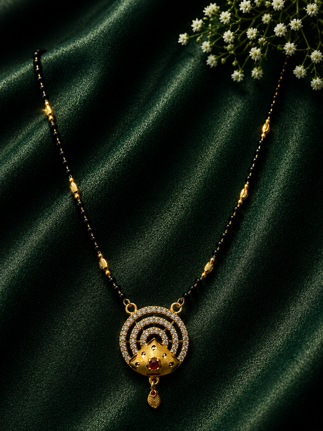 Minimal Round Mangalsutra Set