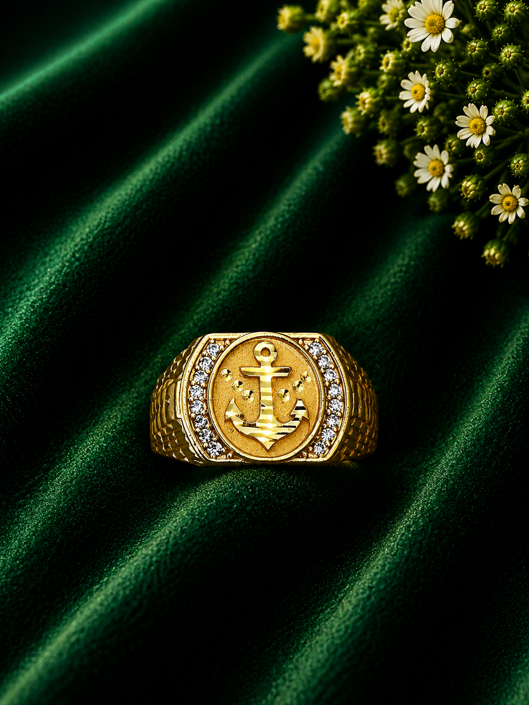 Luxury Crown Emblem Gold Ring for Men