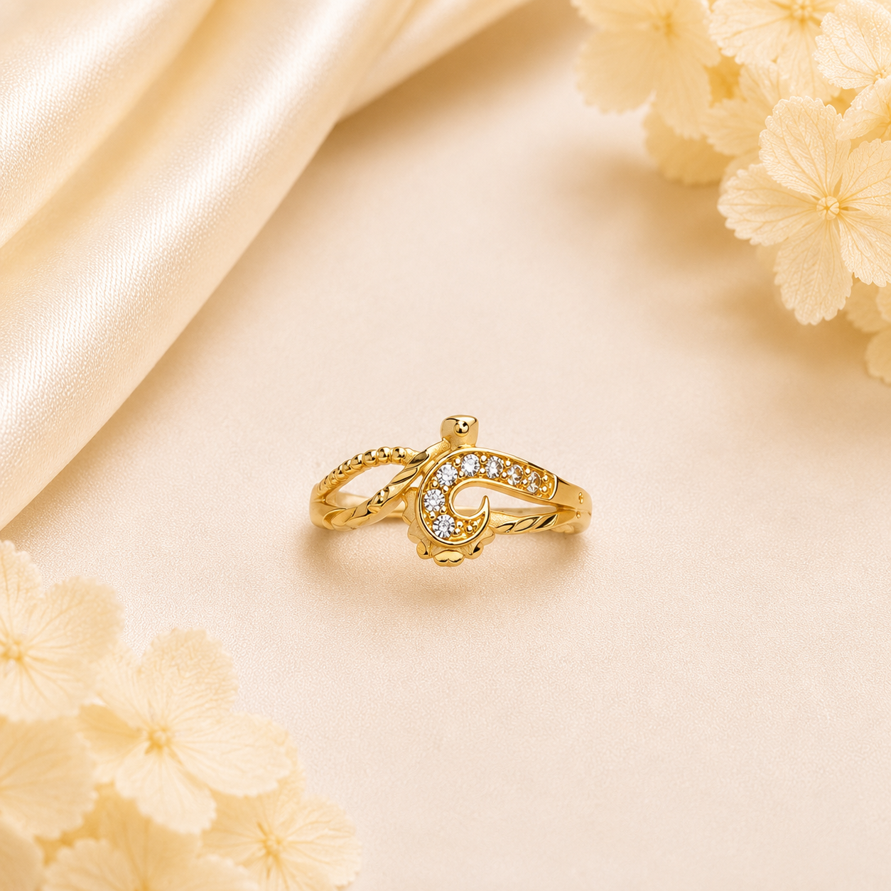 Royal Heart Crystal Gold Ring