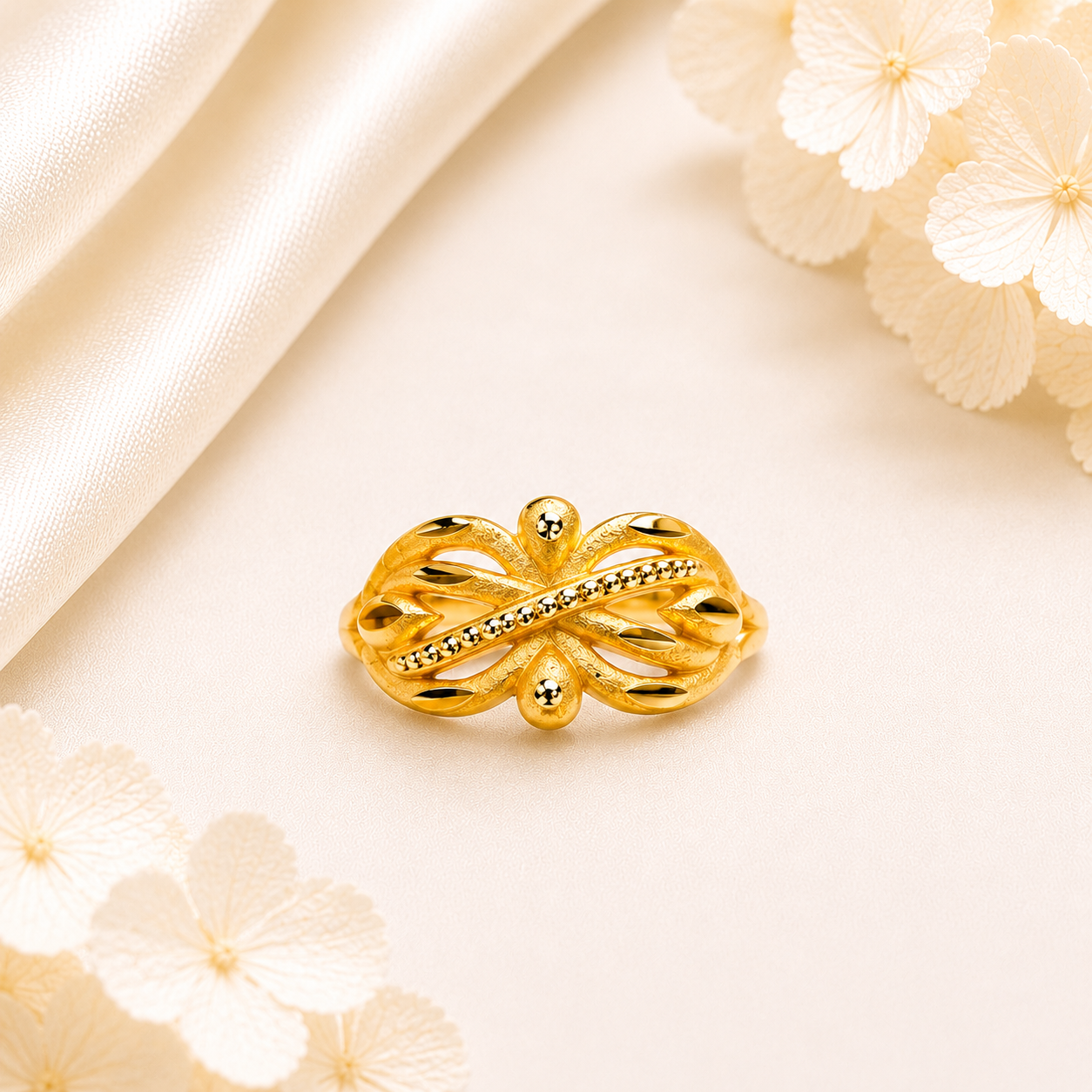 Leaf Grace Gold Ring