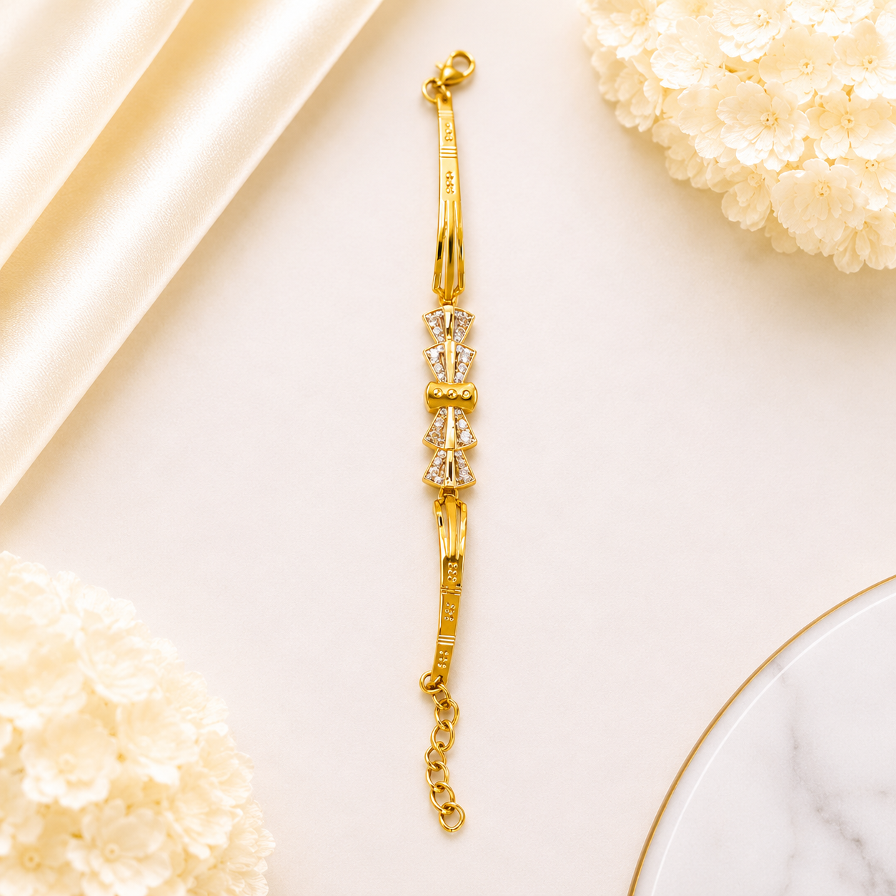 Geometric Bow Gold Bracelet